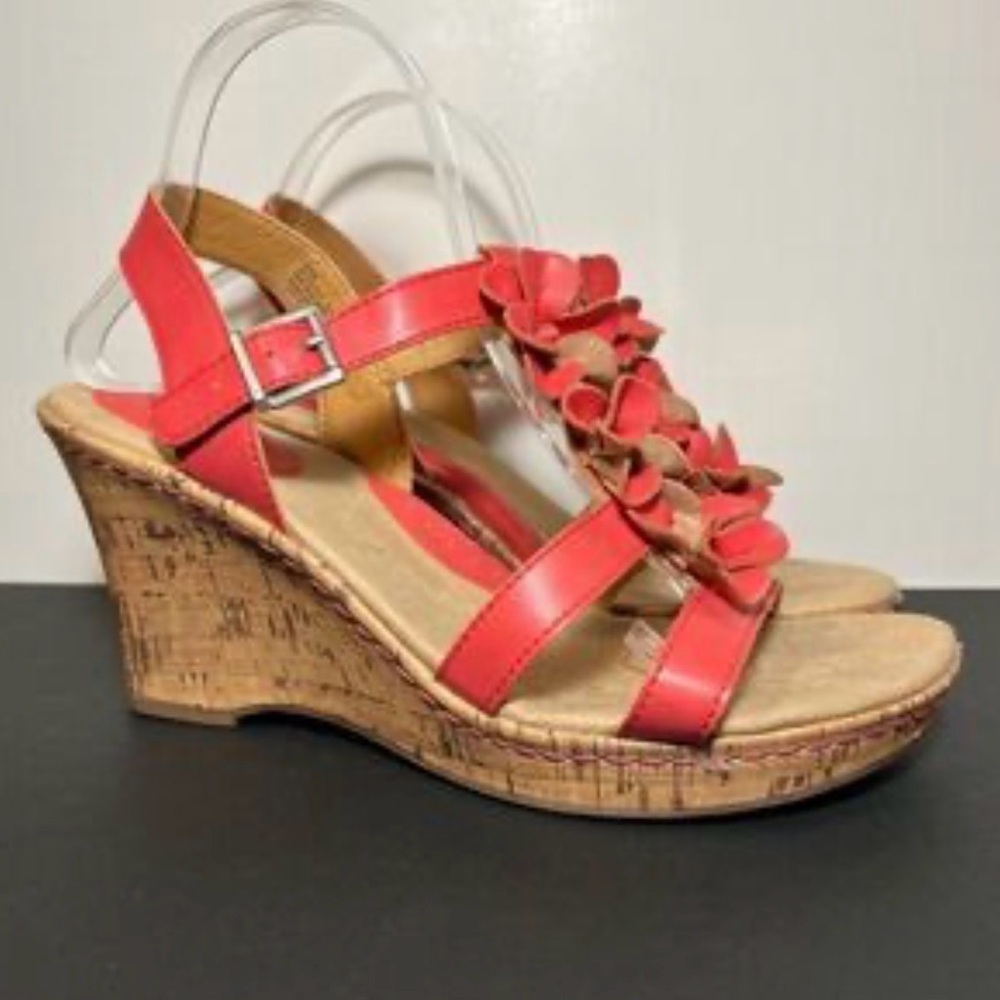B.O.C. Born Women's Floral Wedge Sandals